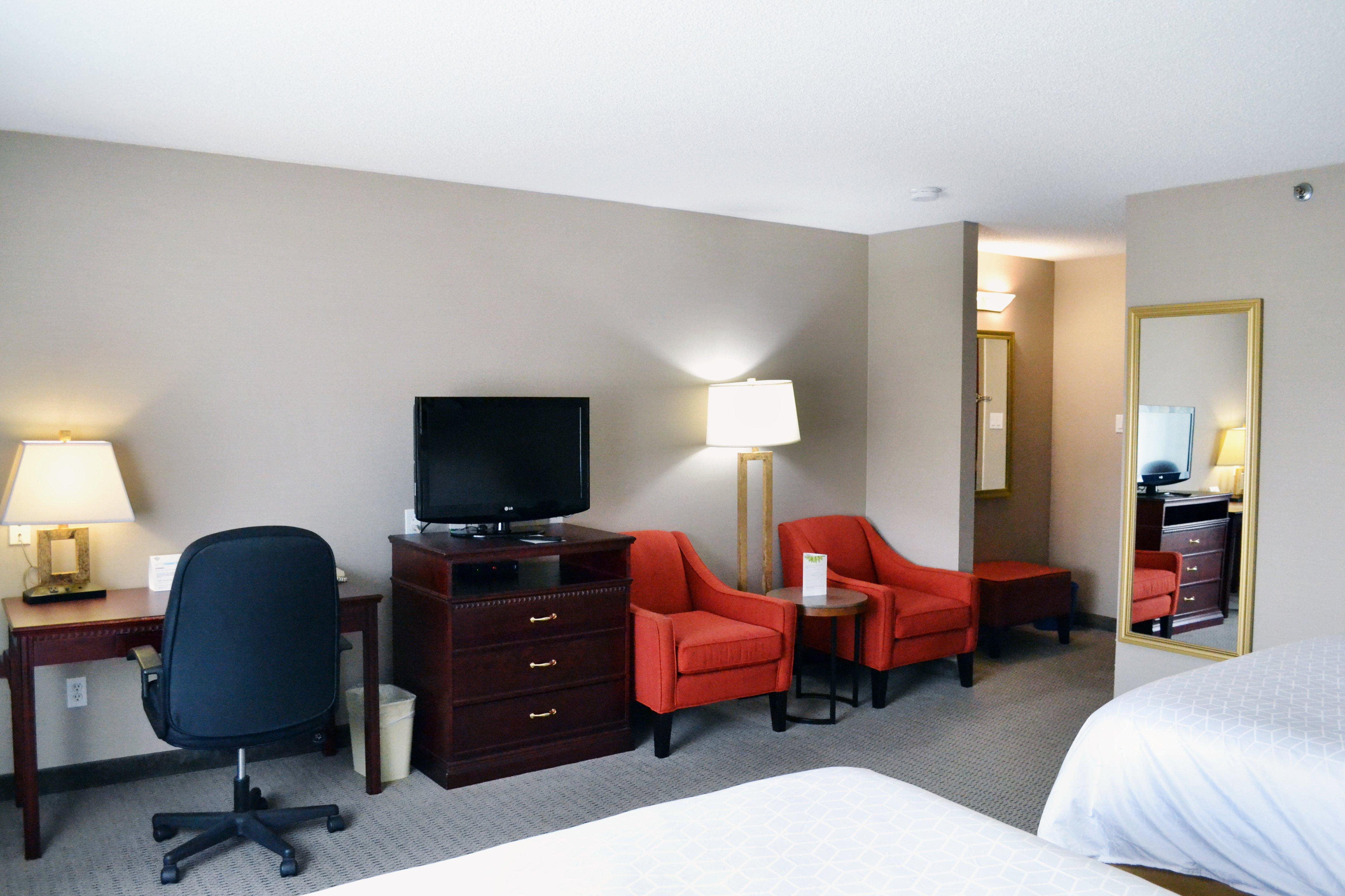 Holiday Inn Express Red Deer By Ihg Exteriör bild
