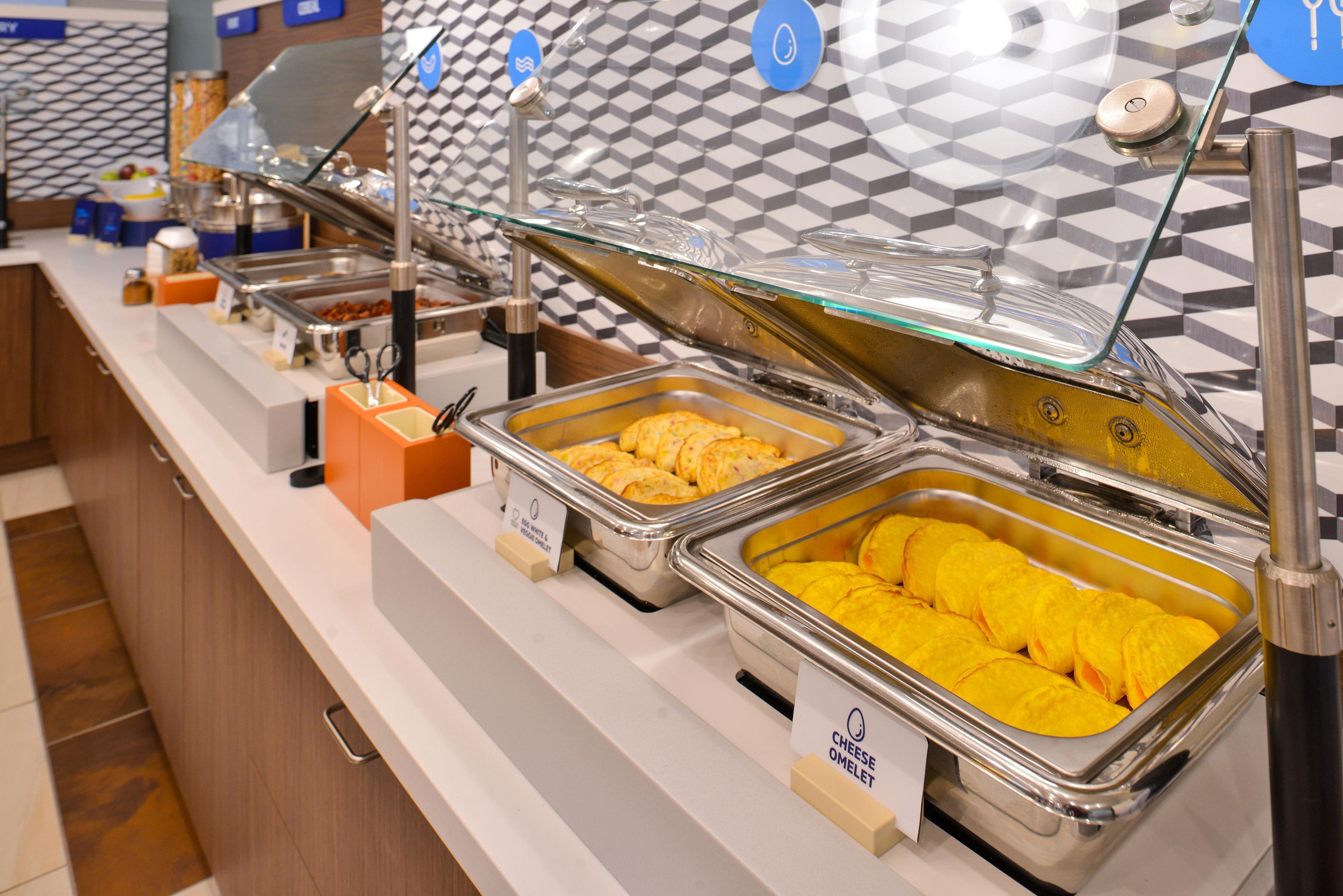 Holiday Inn Express Red Deer By Ihg Exteriör bild