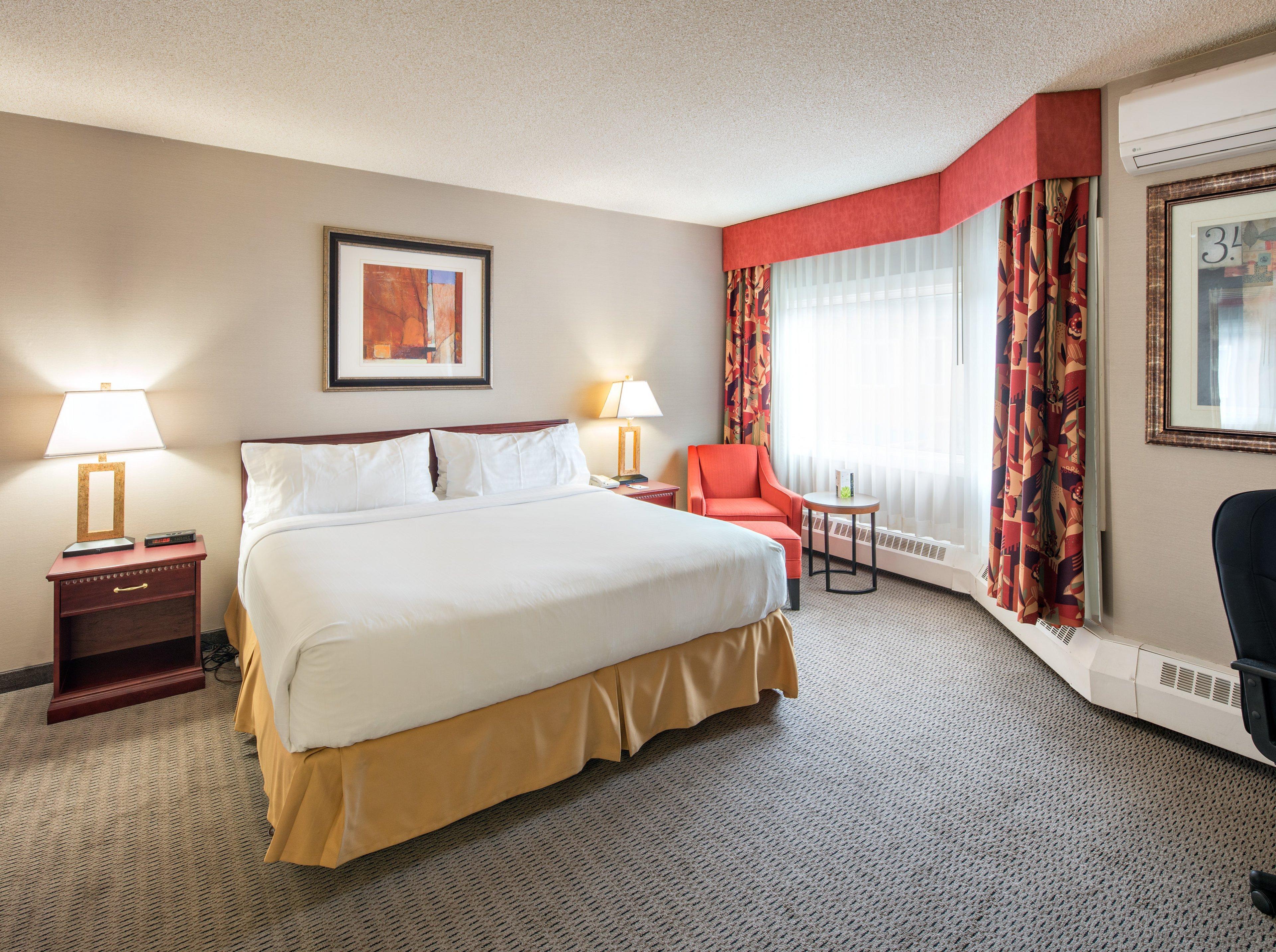 Holiday Inn Express Red Deer By Ihg Exteriör bild