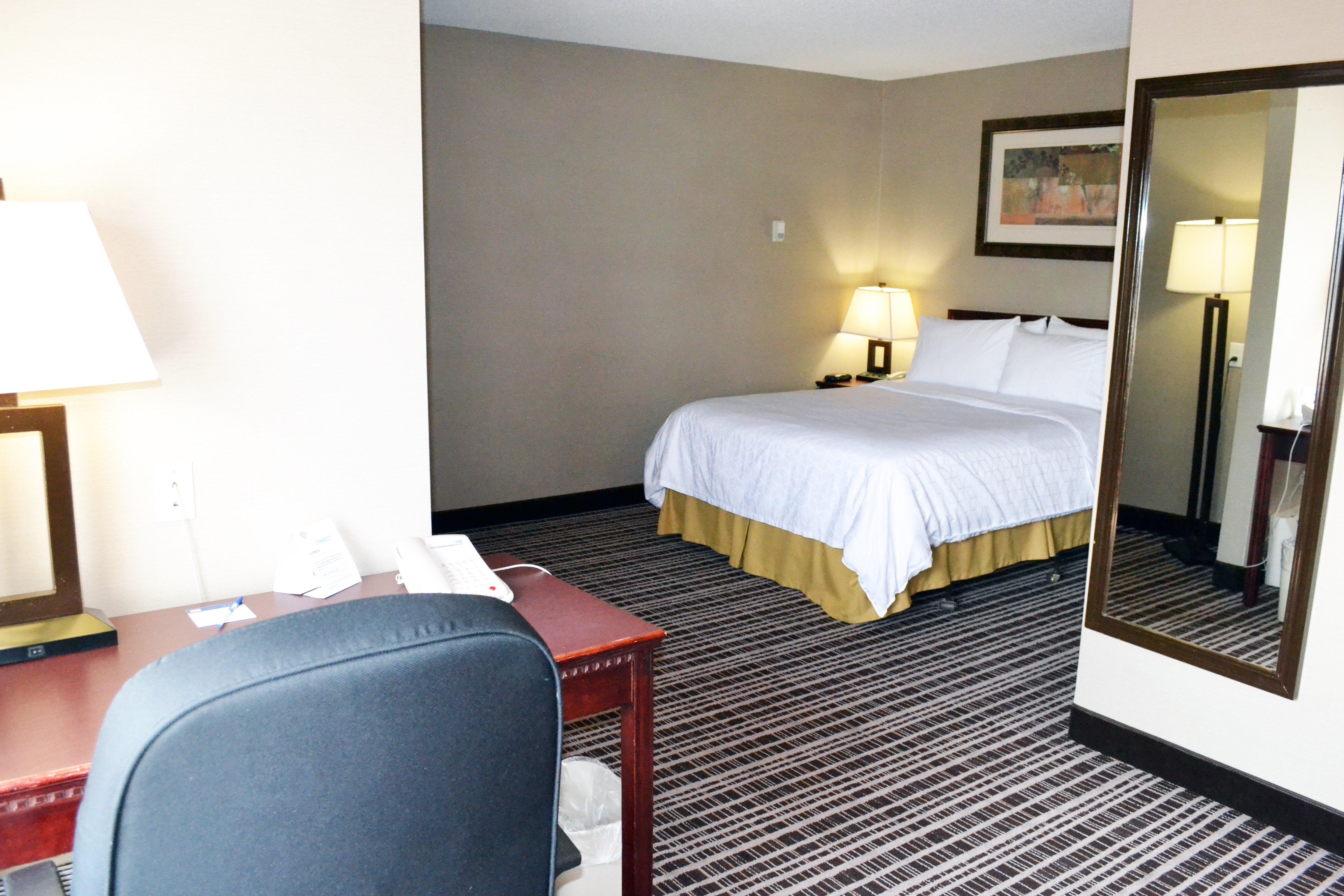 Holiday Inn Express Red Deer By Ihg Exteriör bild